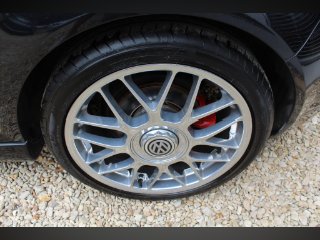 /photos/11643/29700579-68fd-4db7-a8b7-1d1d23715658_i320x240.jpg