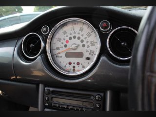 /photos/11643/2d435595-69e1-4d3c-98d1-bb2d92290fa0_i320x240.jpg