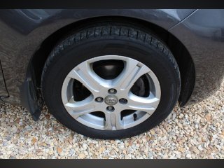 /photos/11643/50a4a6b5-930c-4c5e-80c3-89e914b61299_i320x240.jpg